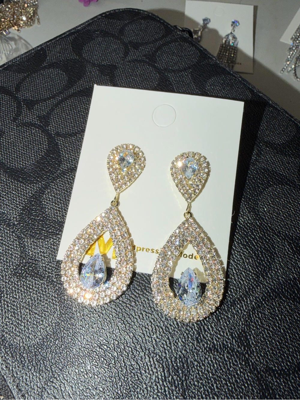 Blue / clear Teardrop rhinestones Dangle Earrings - Sparkling Clear Stones